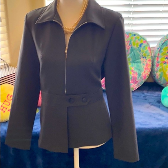 Koji built-in belt jacket with two buttons & full front zipper gray jacket - Picture 2 of 8